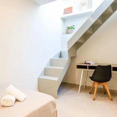 Appartement Neilis - Modern Retreat In Kalamáta